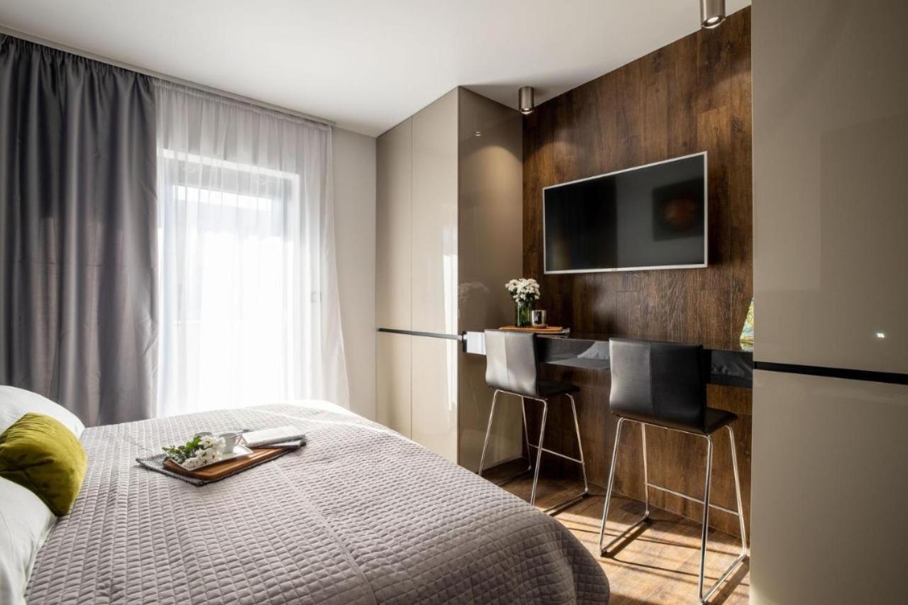 Roof 69 Rooms Split Zewnętrze zdjęcie