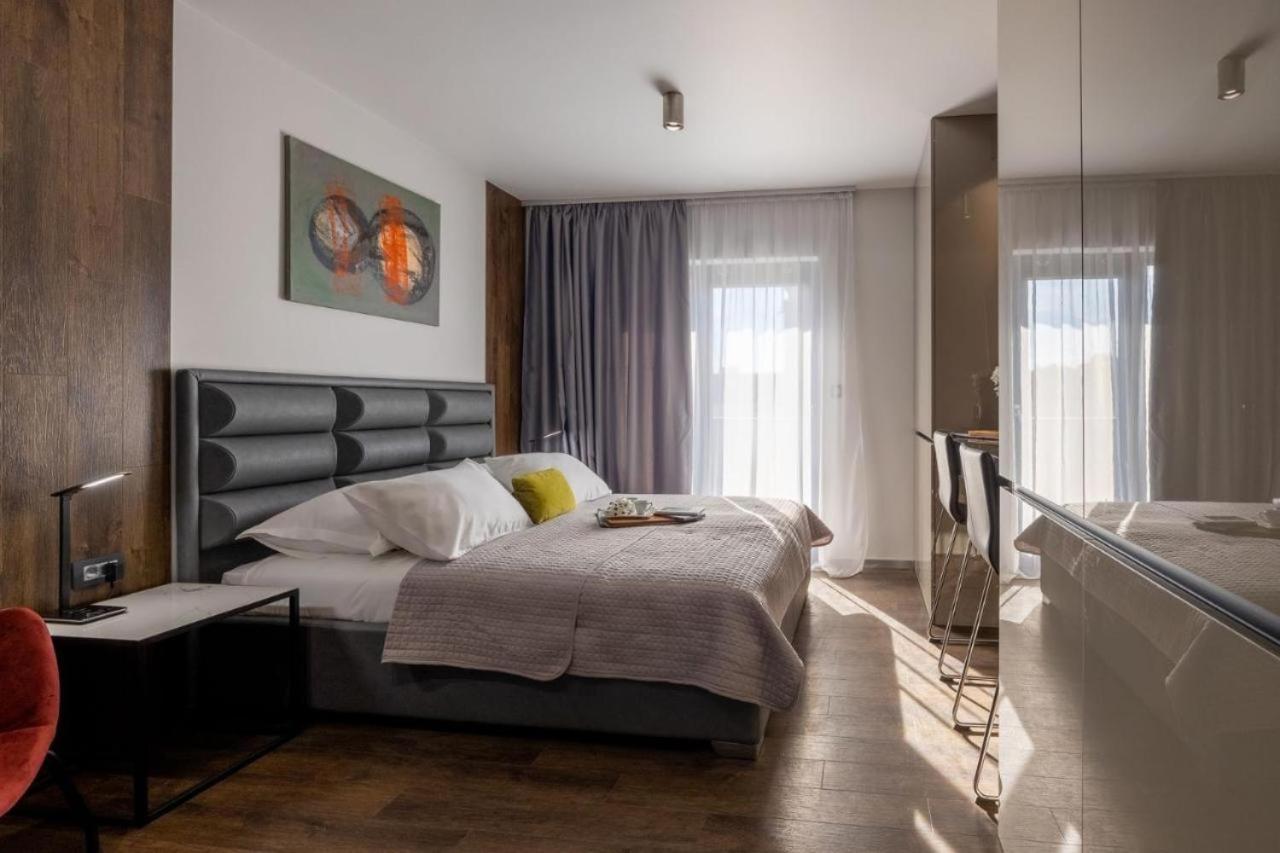 Roof 69 Rooms Split Zewnętrze zdjęcie
